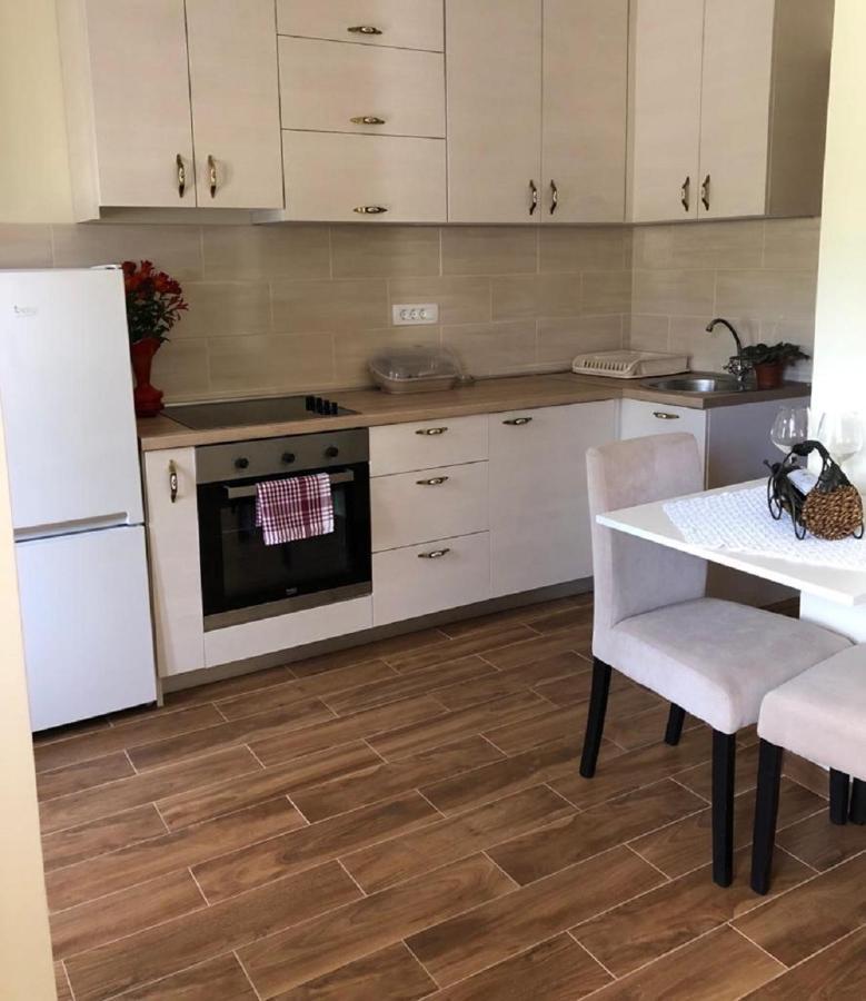 Apartments Todorovic Tivat Exterior photo